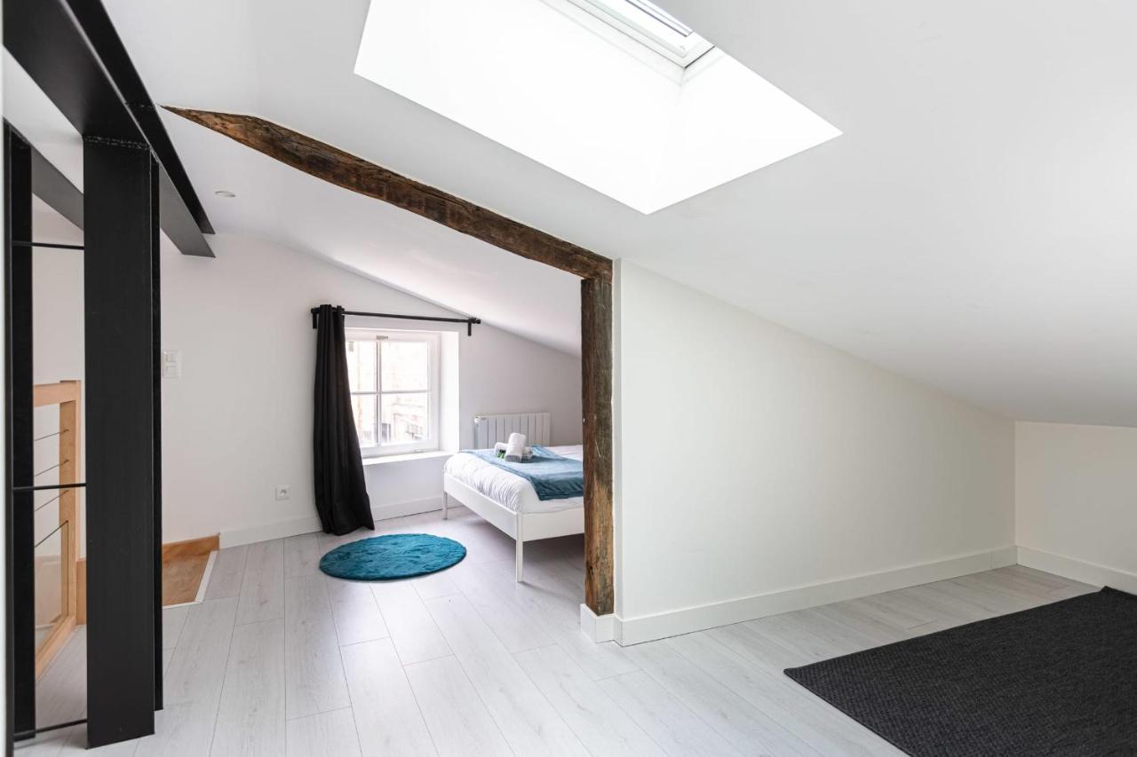 Guestready - Mezzanine Apartment - Grosse Cloche Bordeaux Exterior photo